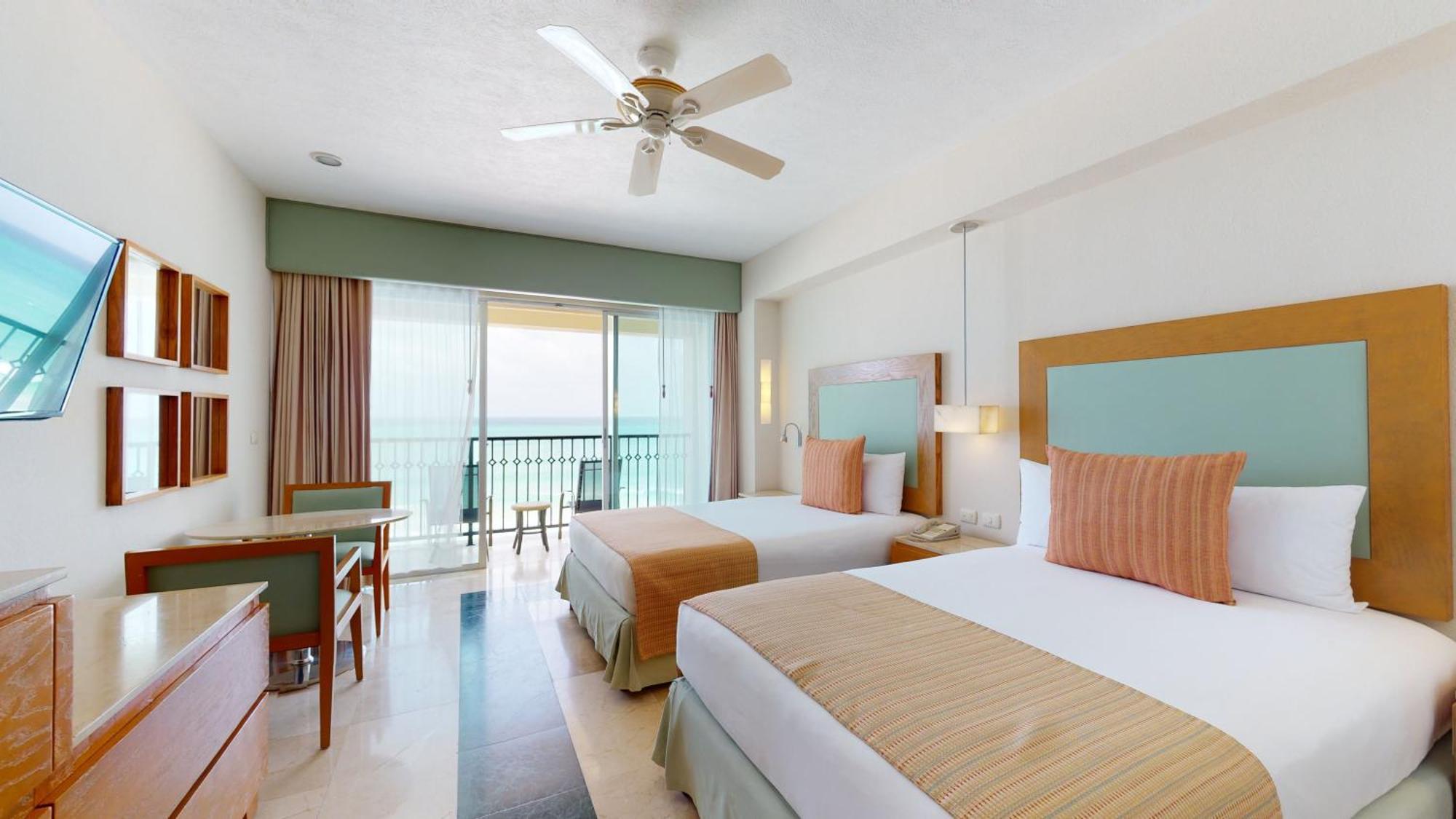 Grand Park Royal Cancun (Adults Only) Exterior photo A room at the Iberostar Grand Hotel at Playa Paraíso, Tenerife